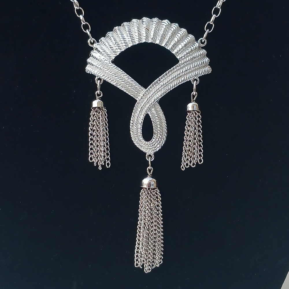 Vintage Tassle Necklace By 1970s Boho Silvertone Adjustable Sarah Coventry USA